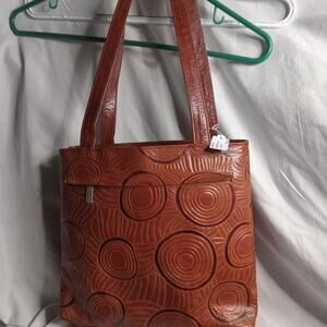 Australian NWT Embossed Design Shoulder Bag Zippered Interior
